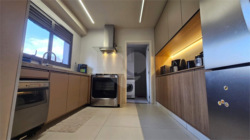 Apartamento à venda ou para alugar com 3 suítes em Brooklin Paulista, São Paulo, SP