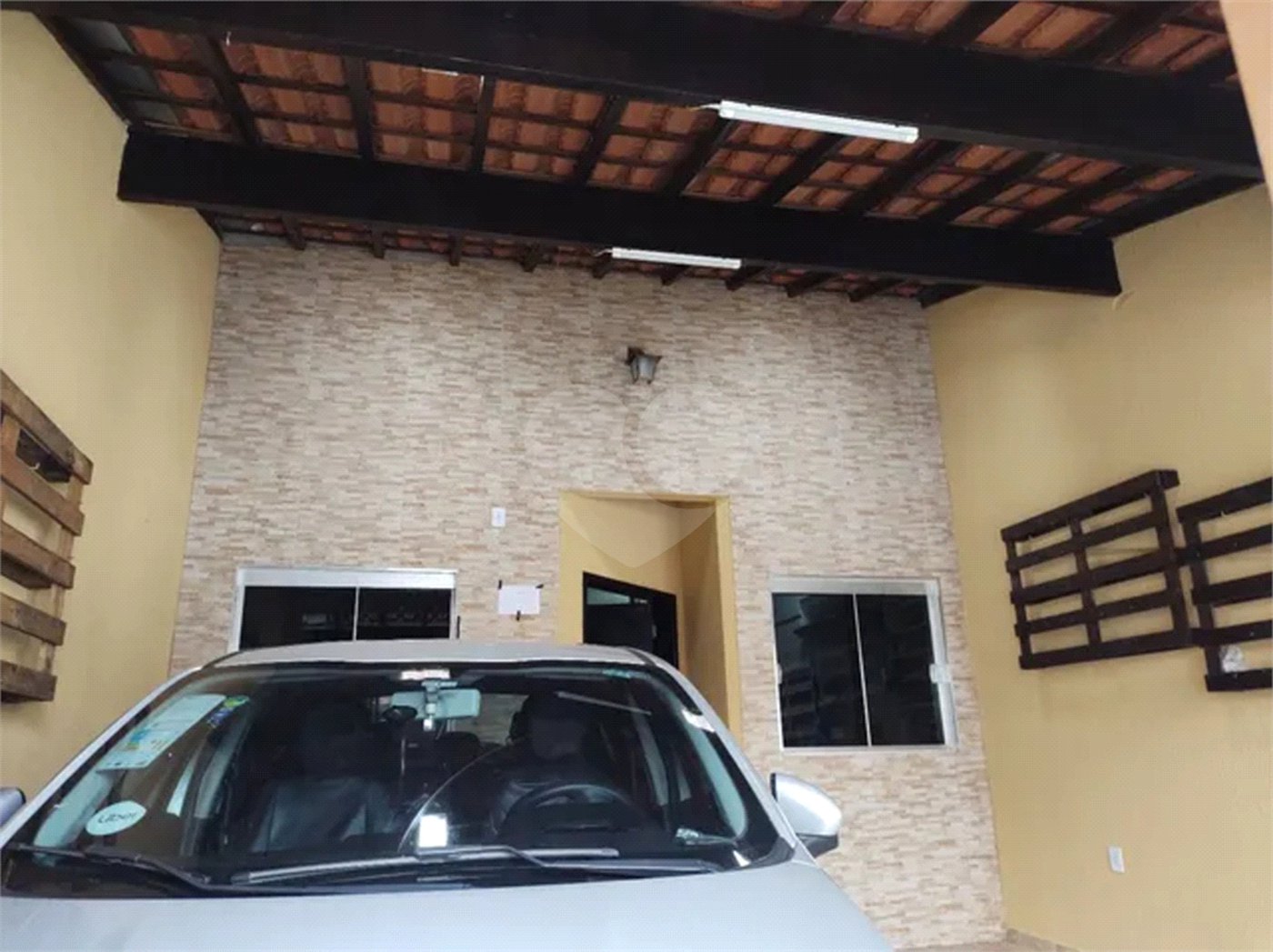 Terreno à venda com 4 quartos, sendo 2 suítes, no condomínio Conjunto Residencial Rigui, São José dos Campos - SP