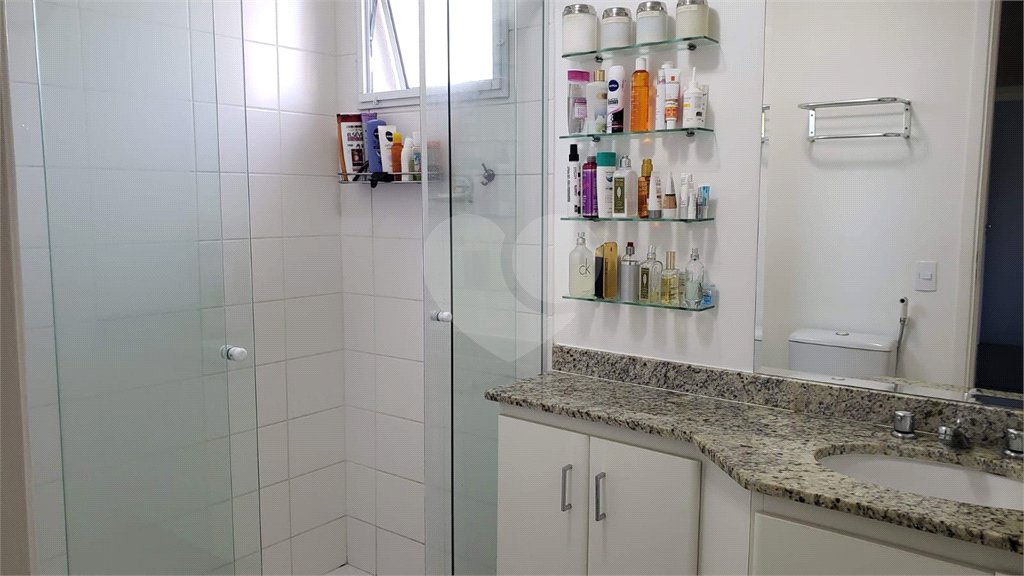 Apartamento à venda com 3 quartos, sendo 2 suítes,  em Granja Julieta, São Paulo, SP
