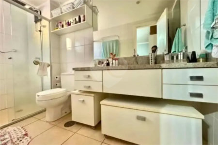 Apartamento à venda com 3 quartos, sendo 1 suíte,  em Jardim Irajá, Ribeirão Preto, SP