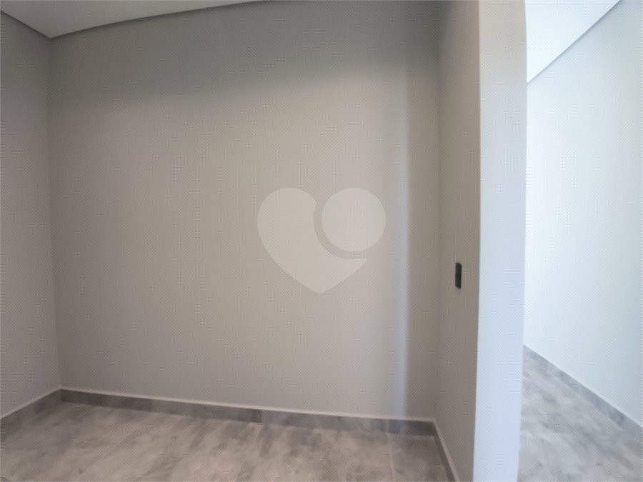 Casa à venda com 3 quartos, sendo 1 suíte,  no condomínio Horto Florestal Villagio, Sorocaba - SP