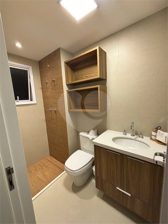 Apartamento à venda com 2 suítes em Vila Anastácio, São Paulo, SP
