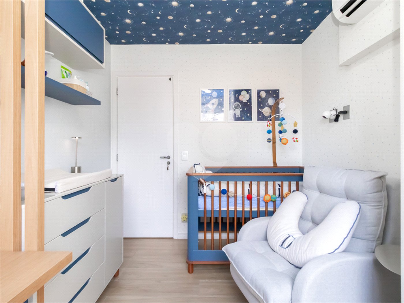 Apartamento à venda com 2 quartos, sendo 1 suíte, em Santo Amaro, São Paulo, SP