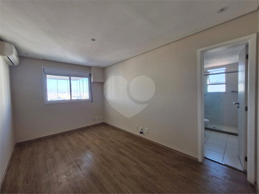 Apartamento para alugar com 3 suítes em Santana, São Paulo, SP