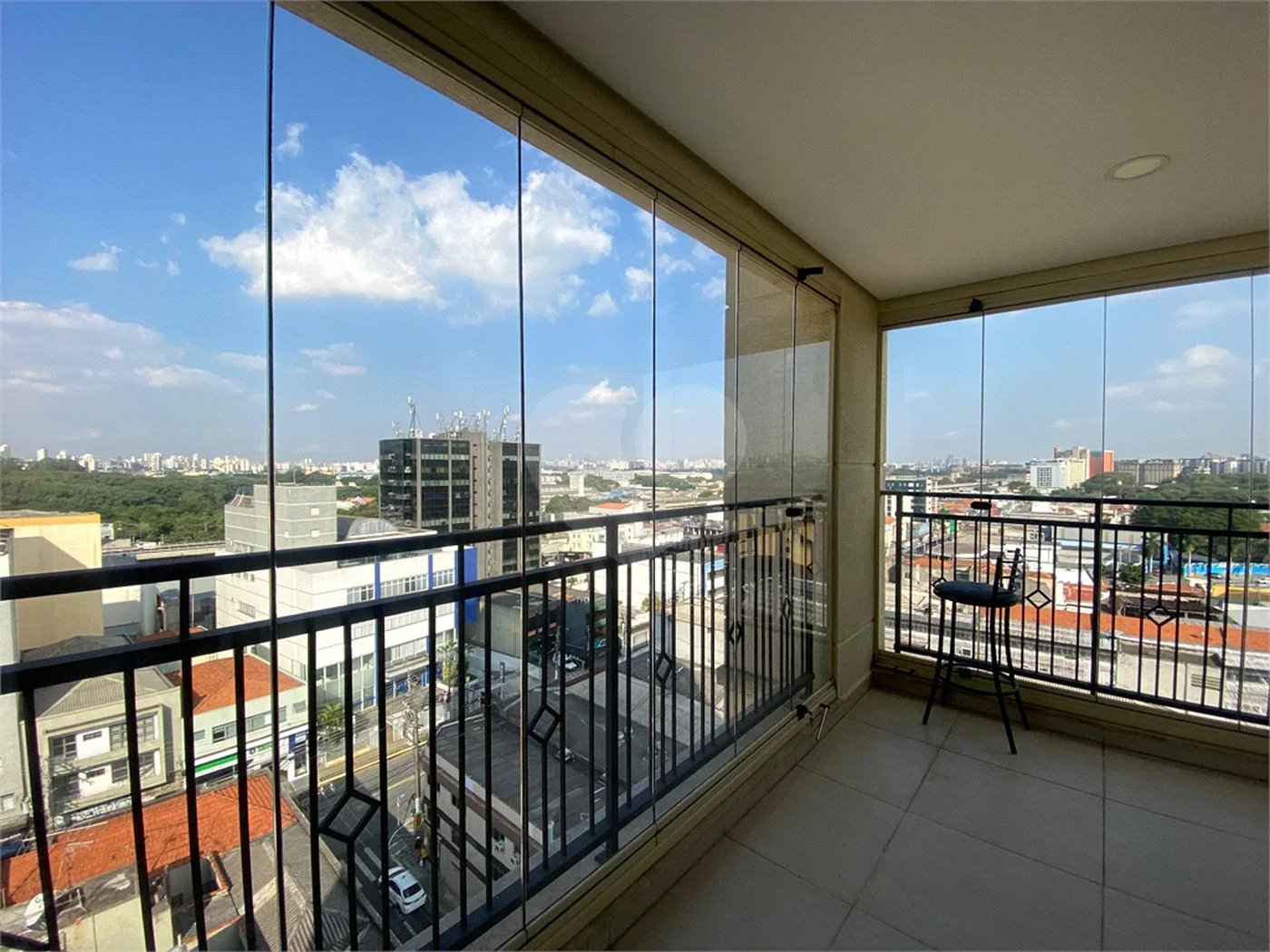 Apartamento para alugar com 2 quartos, sendo 1 suíte, em Santana, São Paulo, SP