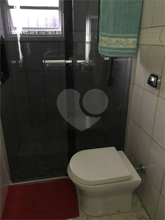 Sobrado à venda com 3 quartos, sendo 1 suíte, em Vila do Castelo, São Paulo, SP