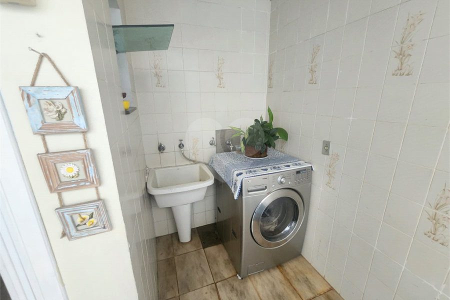 Sobrado para alugar com 3 quartos, sendo 1 suíte, em Vila Ester (zona Norte), São Paulo, SP