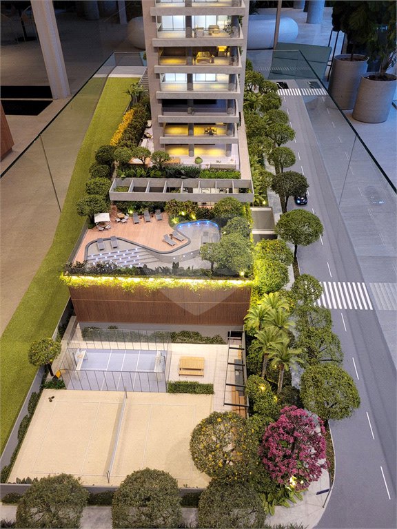 Apartamento à venda com 4 suítes em Vila Madalena, São Paulo, SP