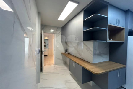 Apartamento para alugar com 3 quartos, sendo 1 suíte,  em Pinheiros, São Paulo, SP