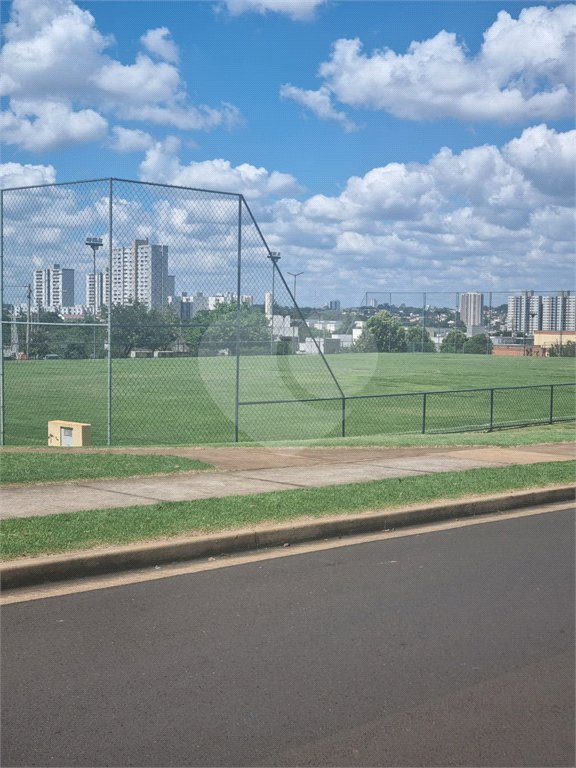 Terreno à venda em Residencial Village Damha III, Araraquara, SP
