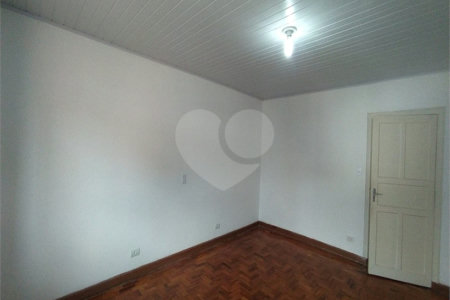 Casa de Vila à venda ou para alugar com 3 quartos em Jardim do Colégio (zona Norte), São Paulo, SP