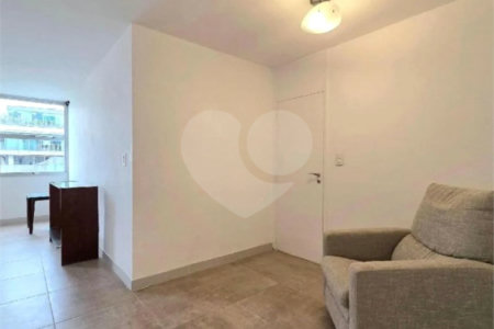 Apartamento à venda com 2 quartos em Itaim Bibi, São Paulo, SP