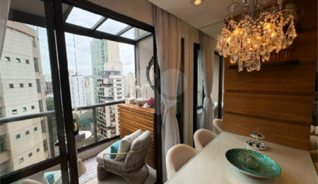 Duplex à venda com 2 suítes em Indianópolis, São Paulo, SP