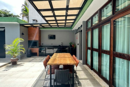 Casa com 3 dormitórios para alugar, 170 m² por R$ 13.740,00/mês - Gonzaga - Santos/SP