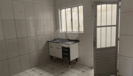 Sobrado à venda com 2 quartos em Vila Gustavo, São Paulo, SP