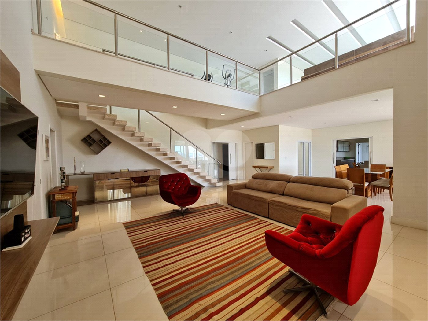 Casa à venda ou para alugar com 4 suítes no condomínio Residencial Jardim Primavera, Louveira - SP