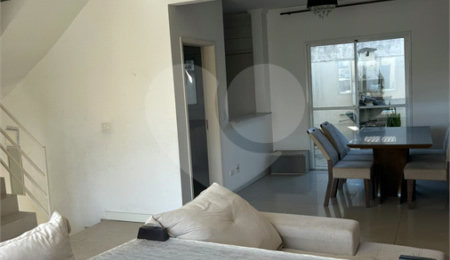 Casa à venda com 3 quartos, sendo 1 suíte,  no condomínio Village St. Louis, São Paulo - SP