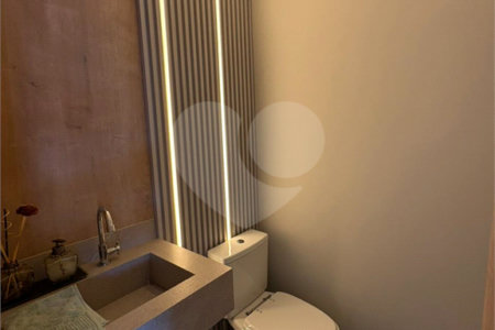 Apartamento à venda com 3 quartos, sendo 1 suíte, em Vila Mogilar, Mogi das Cruzes, SP