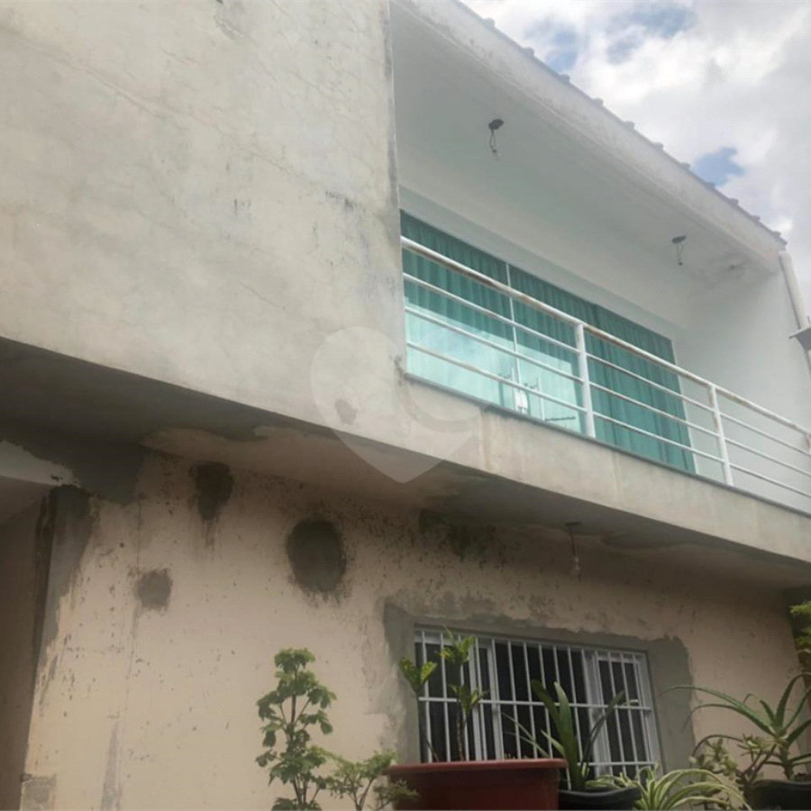 Sobrado à venda com 3 quartos, sendo 1 suíte, em Vila Medeiros, São Paulo, SP