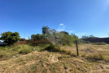 Terreno à venda em Jardim Ivone 1ª Seção, Ponta Porã, MS