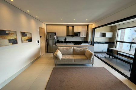 Apartamento 2 dormitórios (1 suíte), porteira fechada, 1 vaga demarcada, no José Menino, Santos