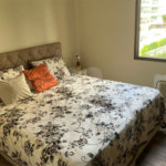 Apartamento à venda com 3 quartos, sendo 1 suíte,  em Enseada, Guarujá, SP