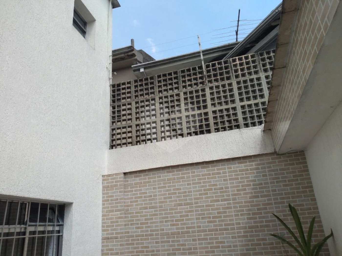 Casa à venda com 3 quartos, sendo 2 suítes, em Vila Dom Pedro I, São Paulo, SP