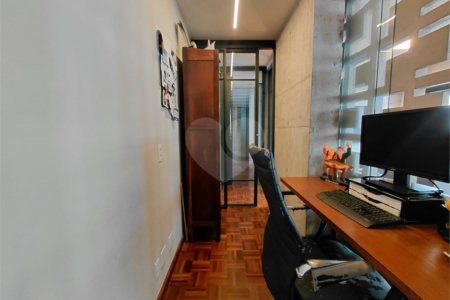 Apartamento à venda com 3 suítes em Perdizes, São Paulo, SP