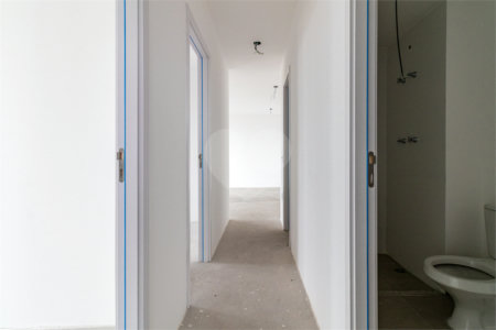 Apartamento à venda com 3 quartos, sendo 1 suíte, em Vila Mariana, São Paulo, SP