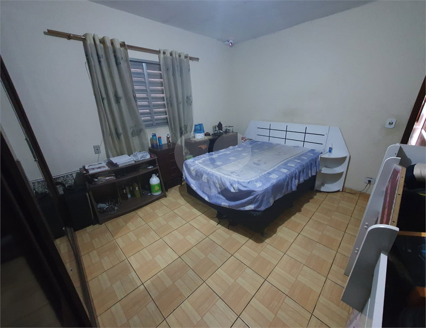 Casa Térrea à venda com 3 quartos, sendo 1 suíte, no Centro, Poá, SP
