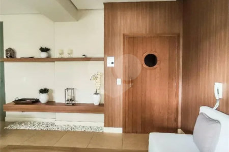 Apartamento à venda com 3 quartos, sendo 1 suíte,  em Jardim Vazani, São Paulo, SP