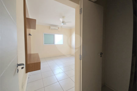 Casa à venda com 3 suítes no condomínio Residencial Villa dos Inglezes, Sorocaba - SP