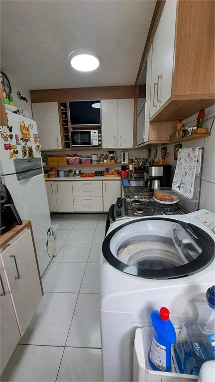 Casa à venda com 3 quartos, sendo 1 suíte, no condomínio Moradas do Horto, São Paulo - SP