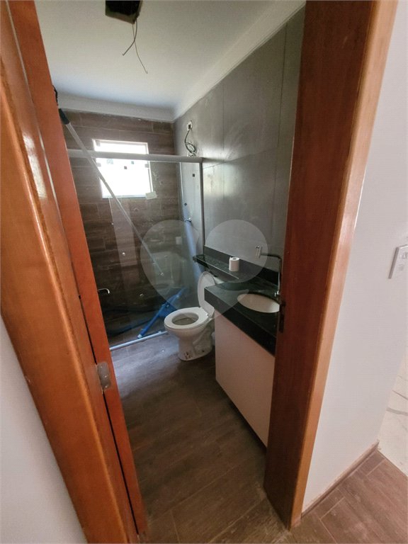 Casa à venda com 3 quartos, sendo 1 suíte, no condomínio Vale dos Gansos, Mairiporã - SP
