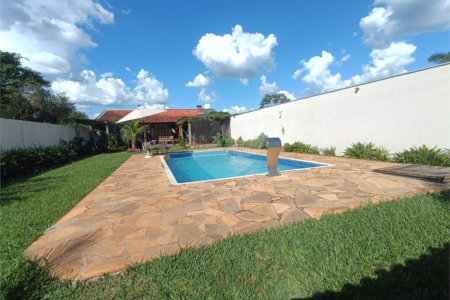 Chácara à venda com 3 quartos, sendo 1 suíte,  em Vila São Gonçalo, Itapetininga, SP