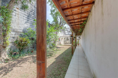 Sobrado à venda com 2 quartos em Chácara Monte Alegre, São Paulo, SP