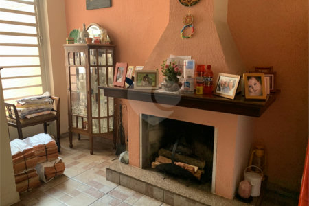 Casa à venda com 3 quartos, sendo 1 suíte, em Brooklin Velho, São Paulo, SP