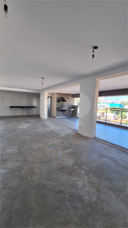 Apartamento à venda com 3 suítes em Vila Romana, São Paulo, SP