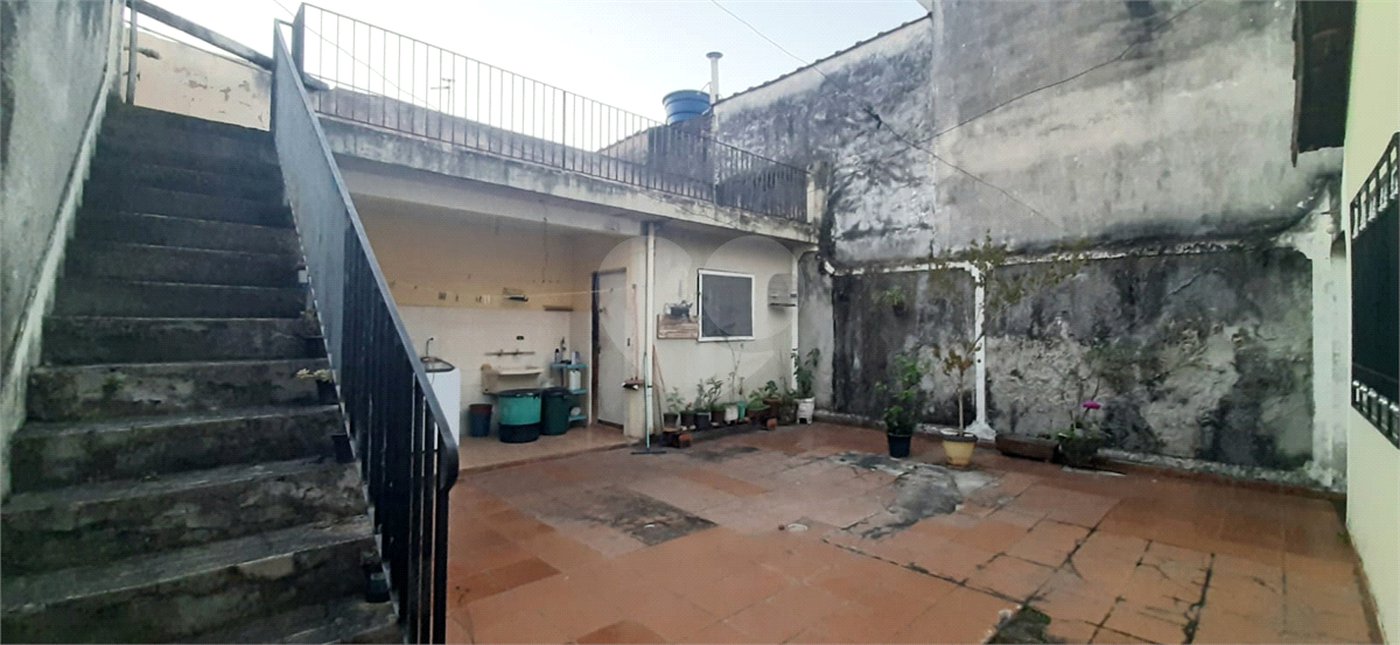 Casa à venda com 3 quartos, sendo 1 suíte, em Vila Nivi, São Paulo, SP
