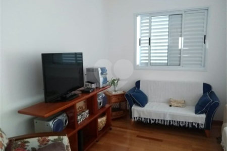 Apartamento à venda com 3 quartos, sendo 1 suíte, em Vila Sônia, São Paulo, SP