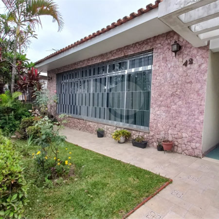 Casa Térrea à venda com 3 quartos, sendo 1 suíte, em Jardim Franca, São Paulo, SP