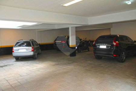 Casa à venda com 3 suítes no condomínio Villa Di San Marino, São Paulo - SP