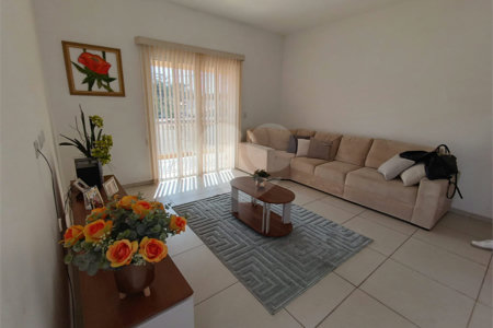Casa à venda com 3 quartos, sendo 1 suíte,  em Loteamento Jardim do Sol (mailasqui), São Roque, SP