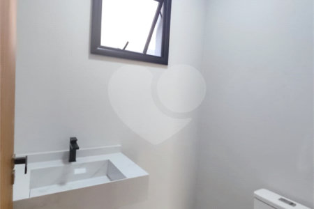 Casa à venda ou para alugar com 3 suítes no condomínio Lagos D'icaraí, Salto - SP