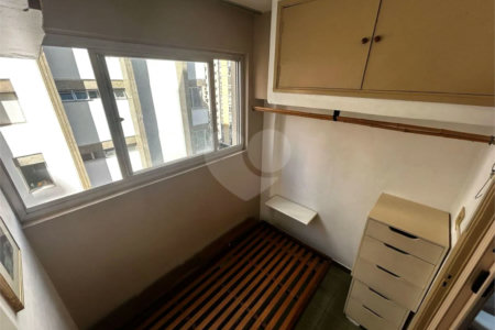 Apartamento à venda com 2 quartos, sendo 1 suíte,  em Cerqueira César, São Paulo, SP