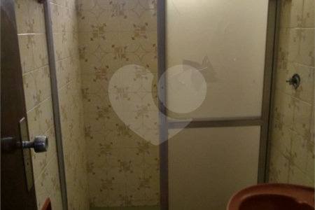 Casa à venda com 5 quartos, sendo 1 suíte, em Vila Fazzeoni, São Paulo, SP