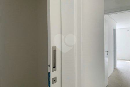 Apartamento à venda com 2 suítes em Vila Madalena, São Paulo, SP