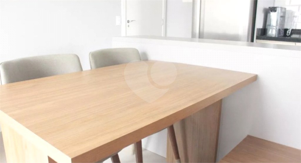 Apartamento à venda com 2 quartos em Parque Reboucas, São Paulo, SP