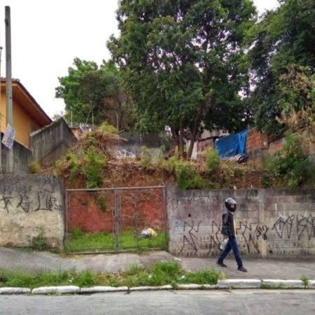 Terreno à venda em Jardim Cambara, São Paulo, SP