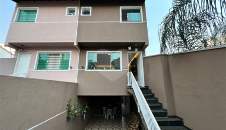 Sobrado à venda com 2 suítes em Vila Guilherme, São Paulo, SP